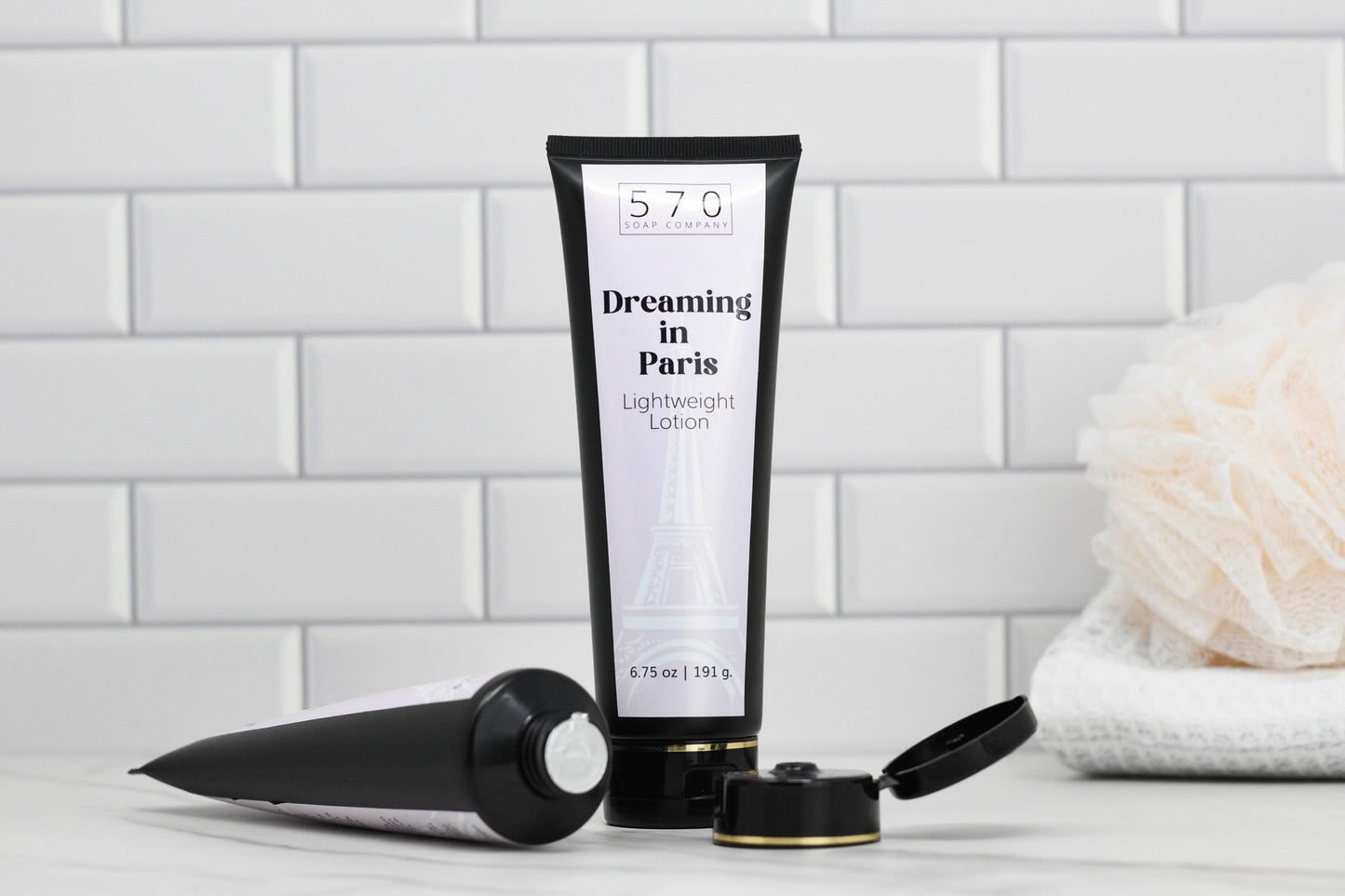 Dreaming in Paris Lightweight Lotion