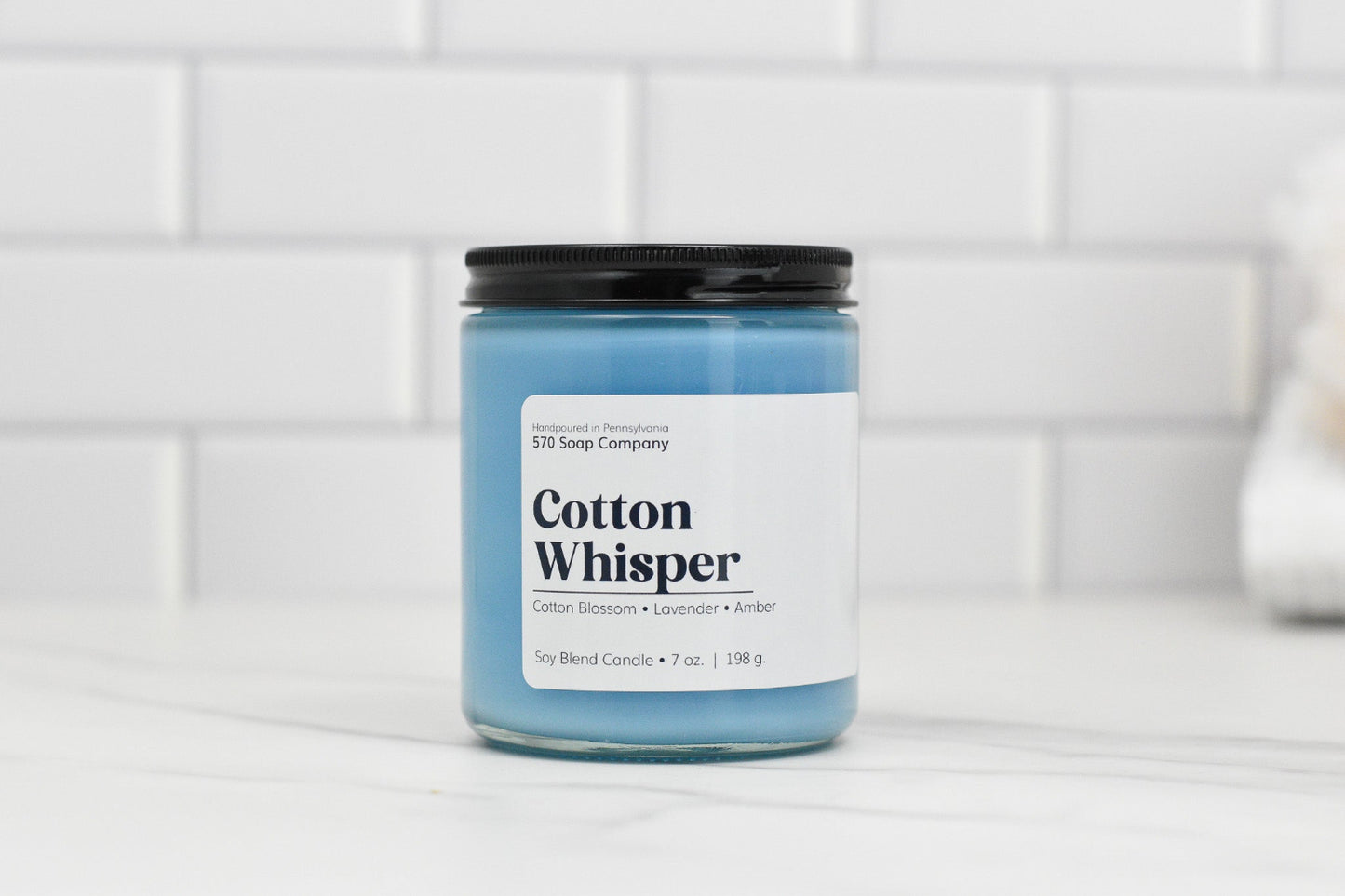Cotton Whisper – Fresh Linen & Soft Amber Candle